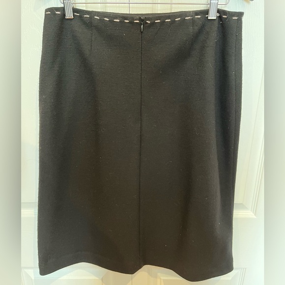 Black Sandra Angelozzi wool blend A-line skirt, Size 40 - Picture 2 of 8